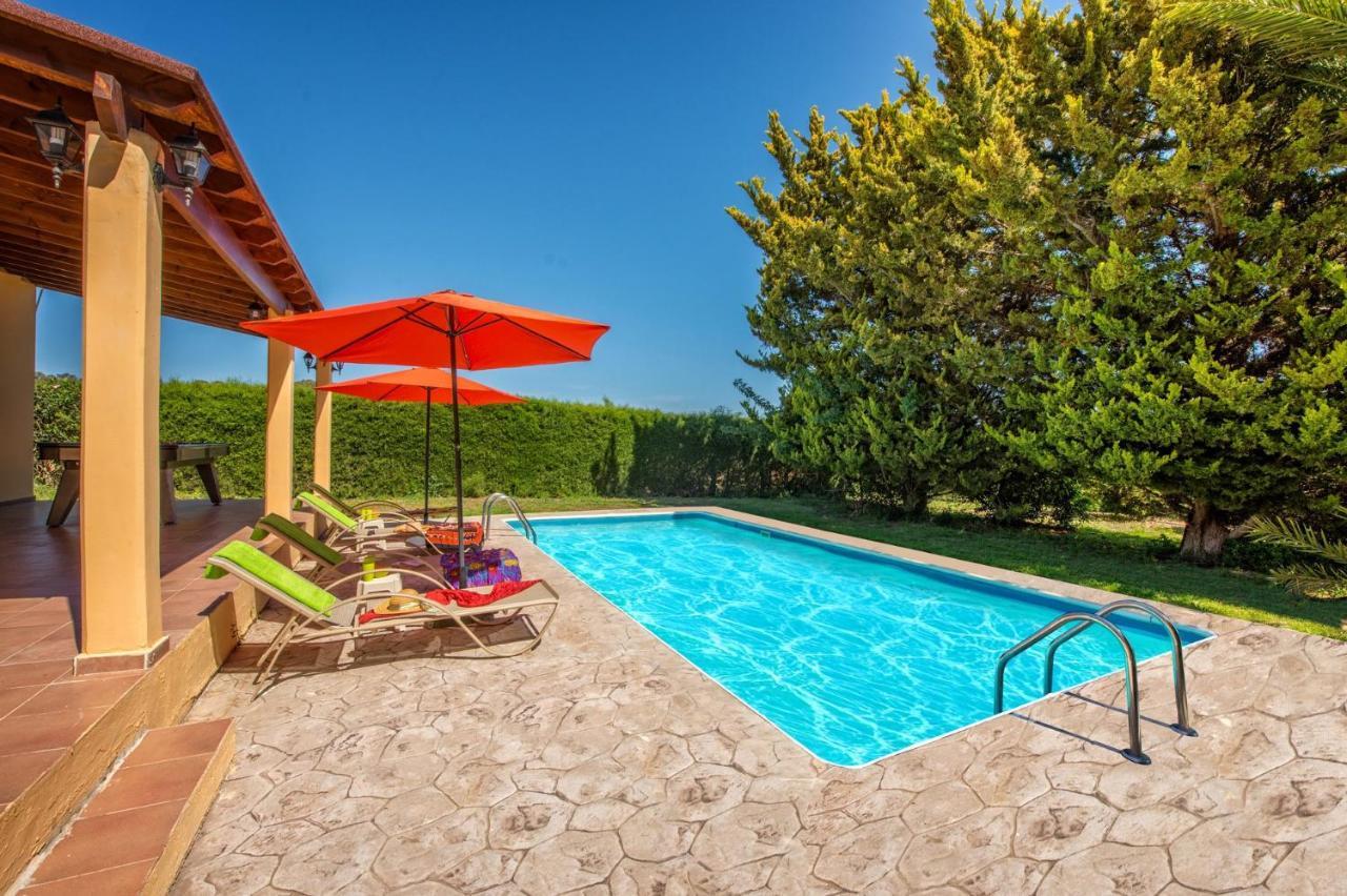 Villa Rosie By Villa Plus Polis Bagian luar foto